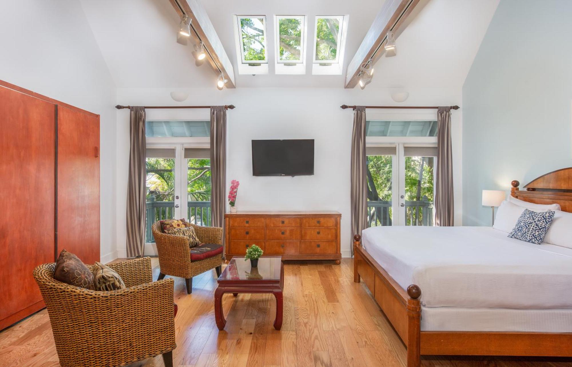 Cabana Owner's Suite