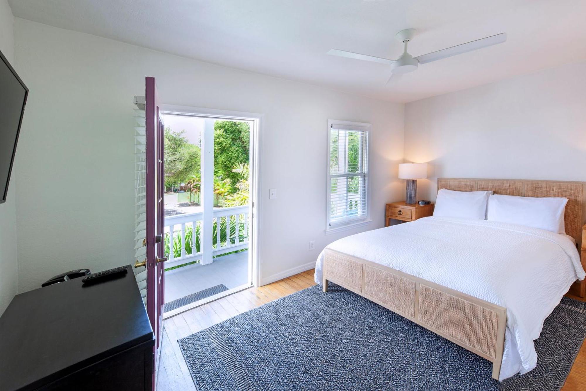 Queen Room Balcony