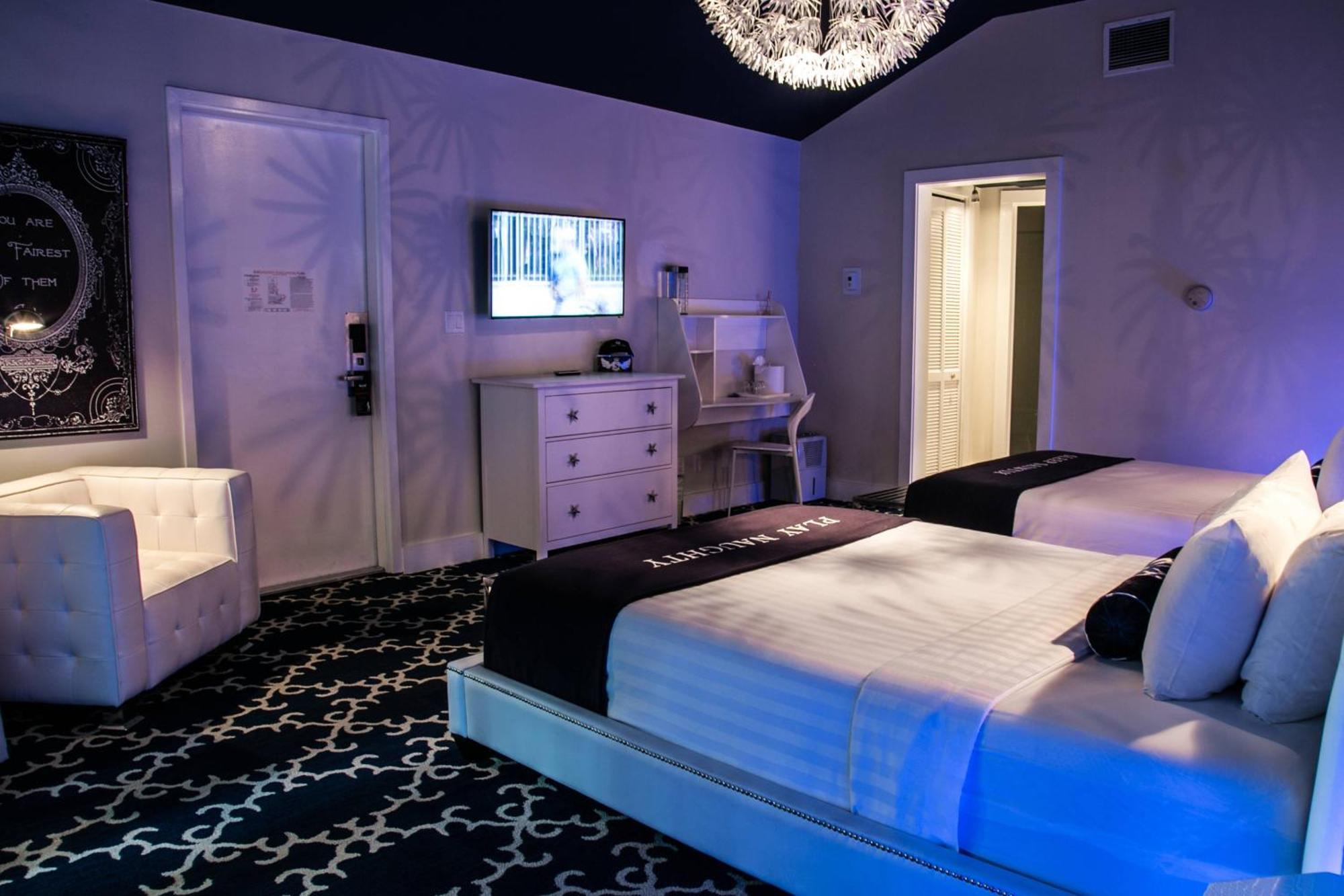 Superior Queen Room