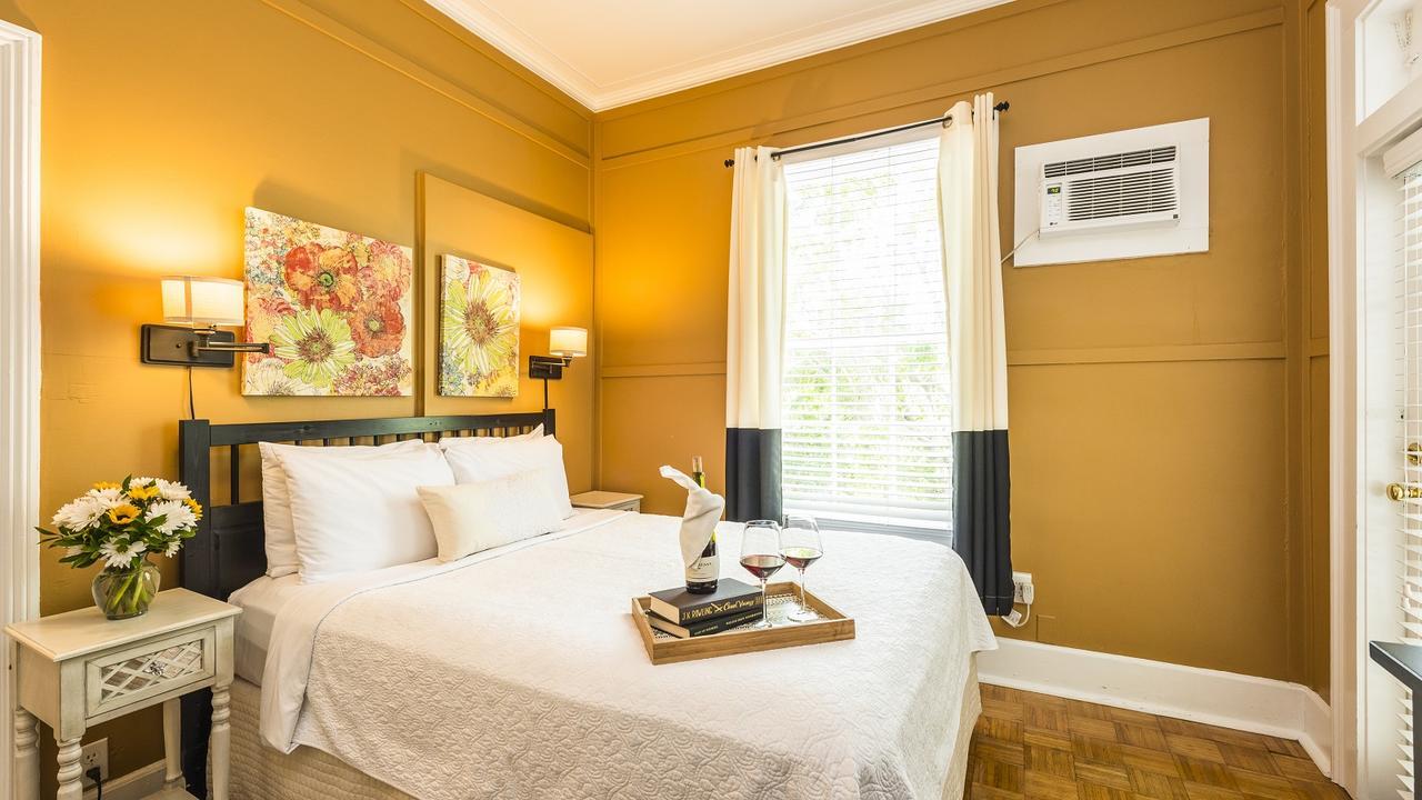 Treetop Room