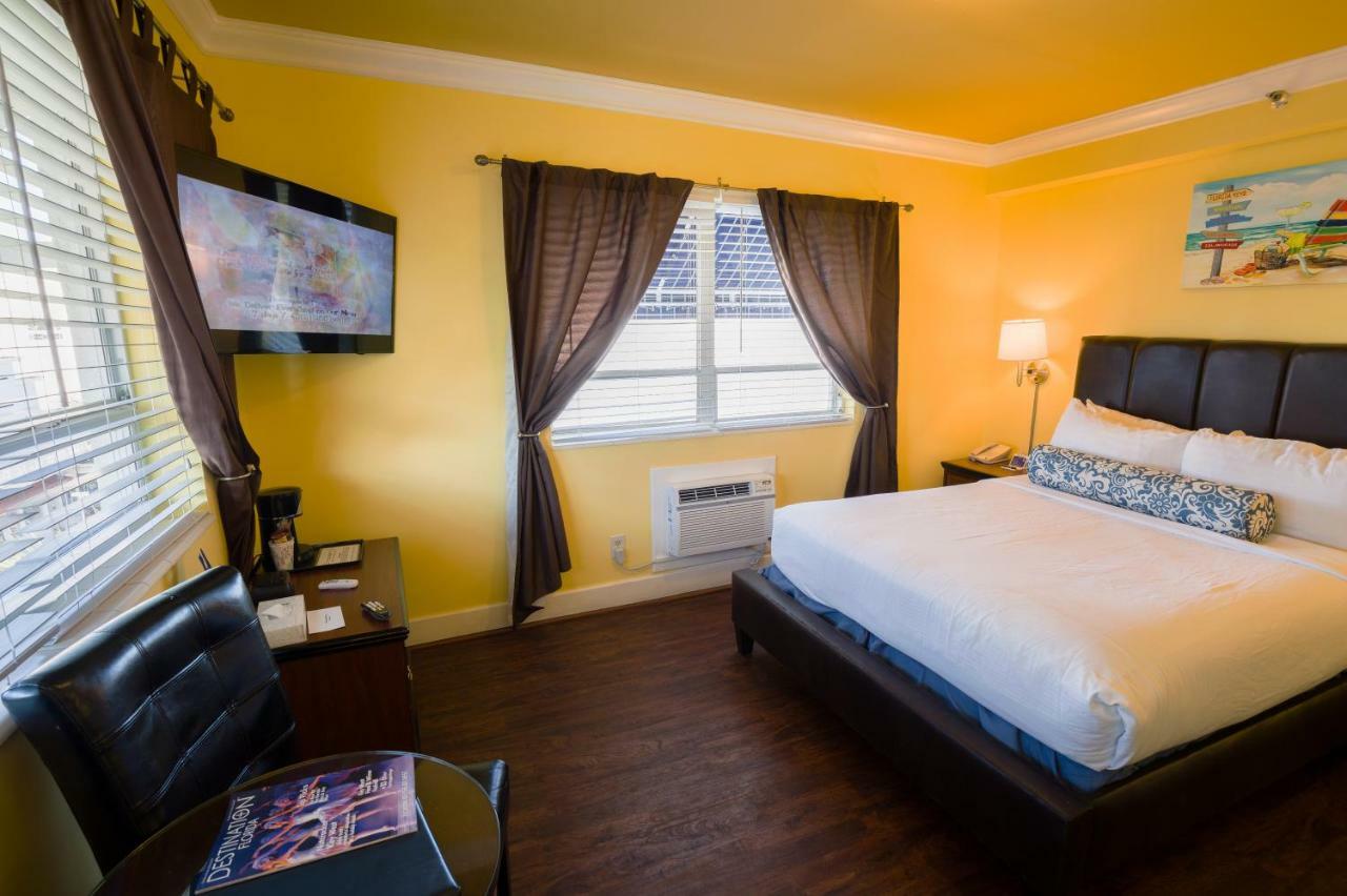 Queen Room