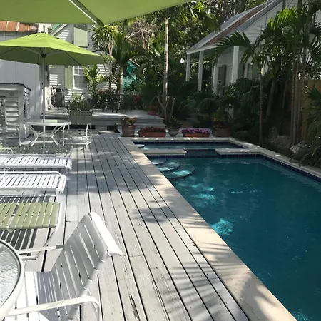 Bahama Gardens - Conch House-2