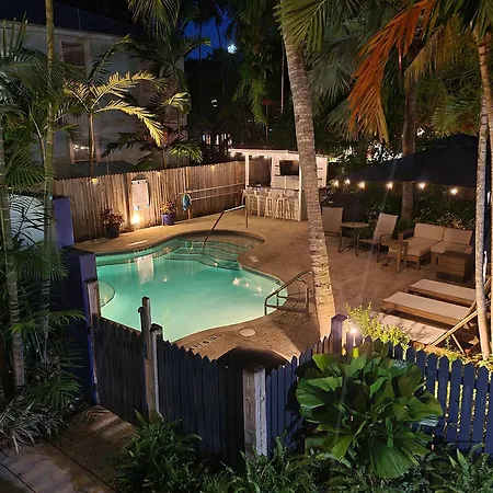 Two Duval Street Suites W Parking And Pool-3