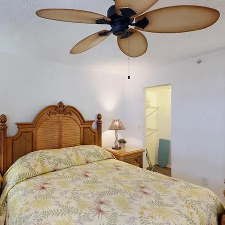 Sunrise Suites Paradise Escape #407-2